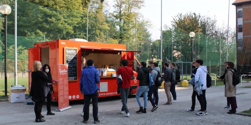 Bistrottino al Politecnico: food truck per studenti anche a Cremona